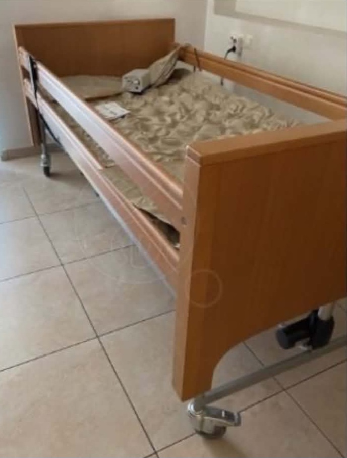 Νοσοκομειακό κρεβατι ηλεκτρικό